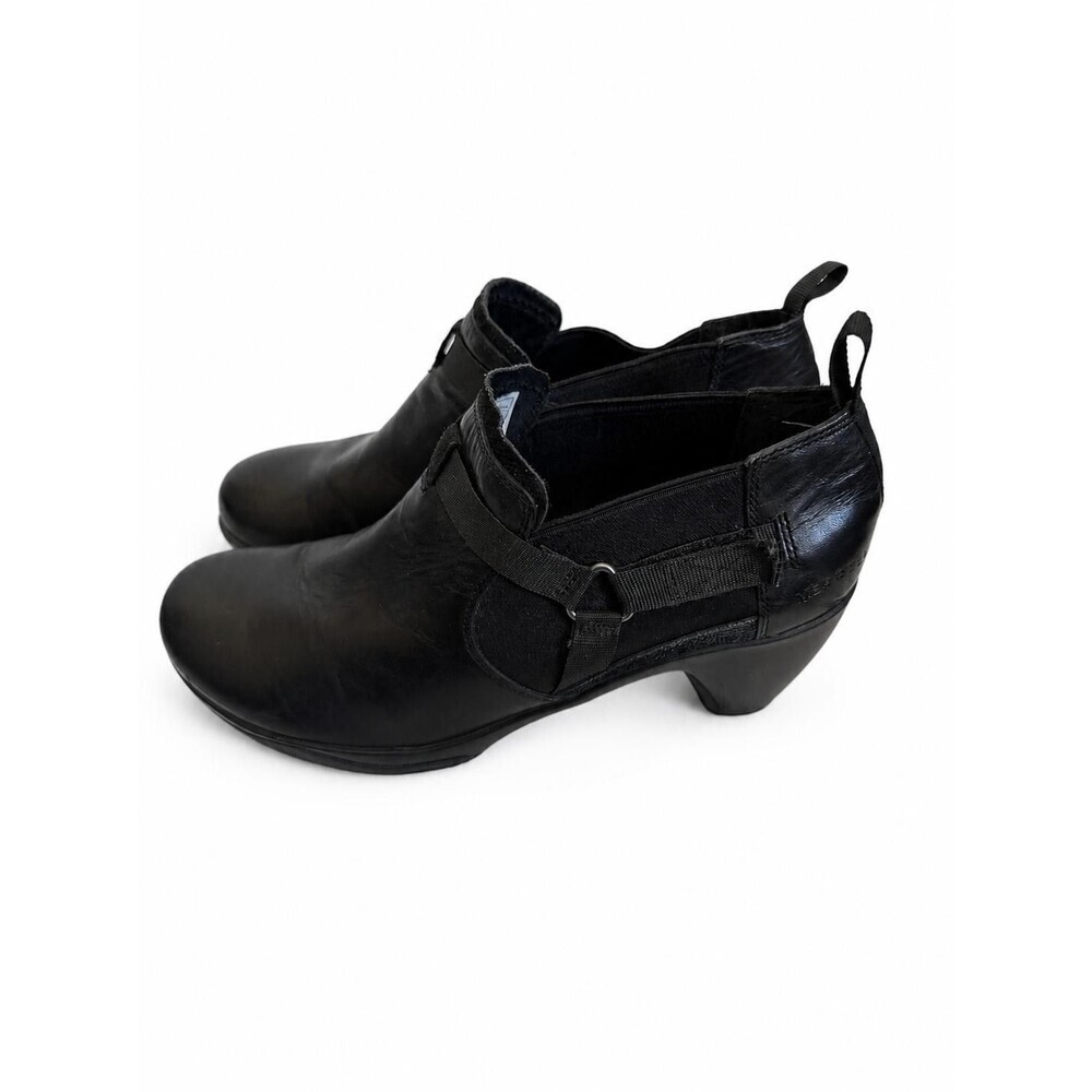Merrell Womens Black Leather Ankle Bootie Heeled Boot Slip On Size 9.5